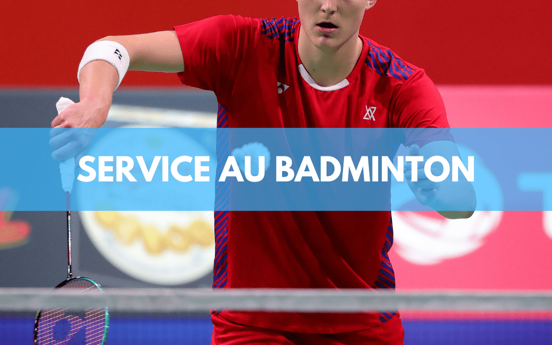 Service au badminton